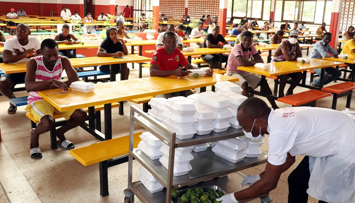 DEVANT LE COVID-19, L’UNIVERSITÉ DE LOMÉ EXPRIME SA SOLIDARITÉ À SES ÉTUDIANTS CONFINÉS EN CITÉ UNIVERSITAIRE