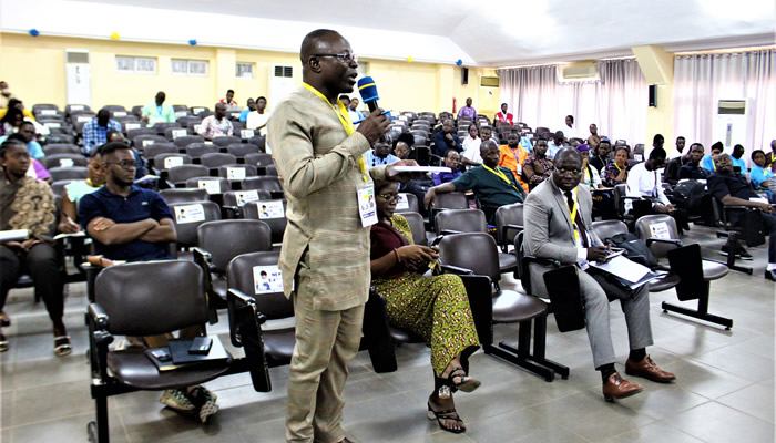 Les Centres d’Excellence expliqués au public lors des 19è Journées Scientifiques de l’Université de Lomé