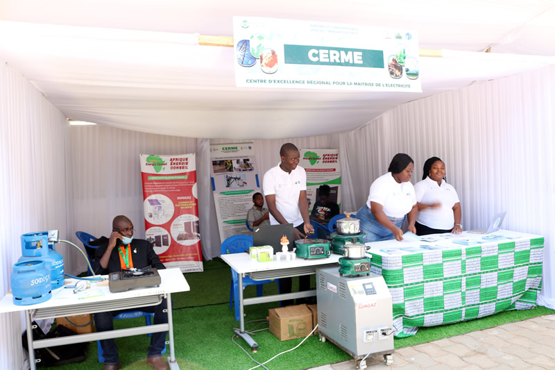 les centres d’Excellence de l’Université de Lomé priment une dizaine d’innovateurs